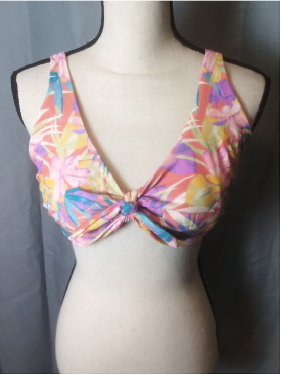 Time and Tru Other - Time and Tru Women's Pink Multicolor Floral Bikini Top Large